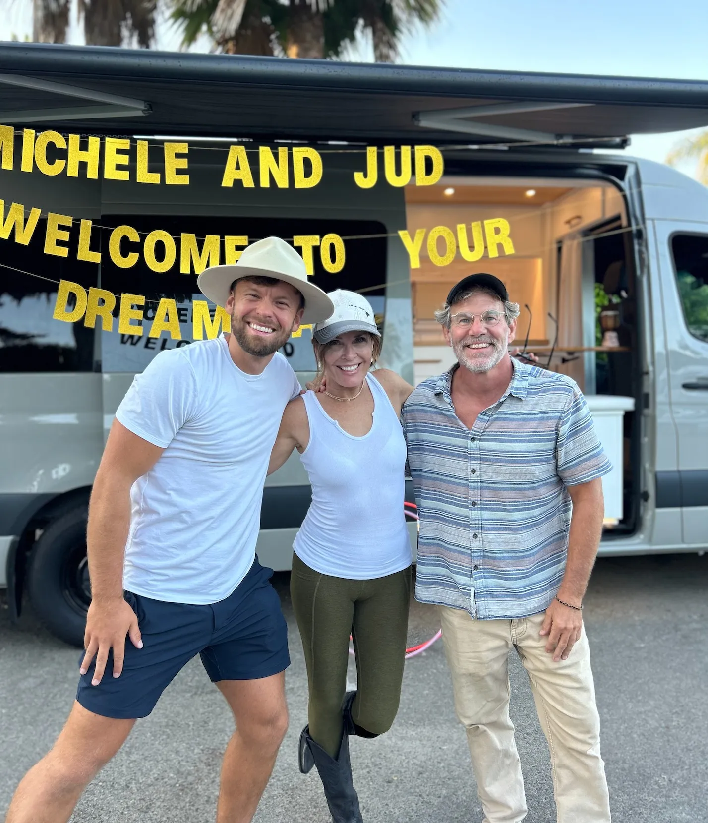 Happy Treasure Vans owners